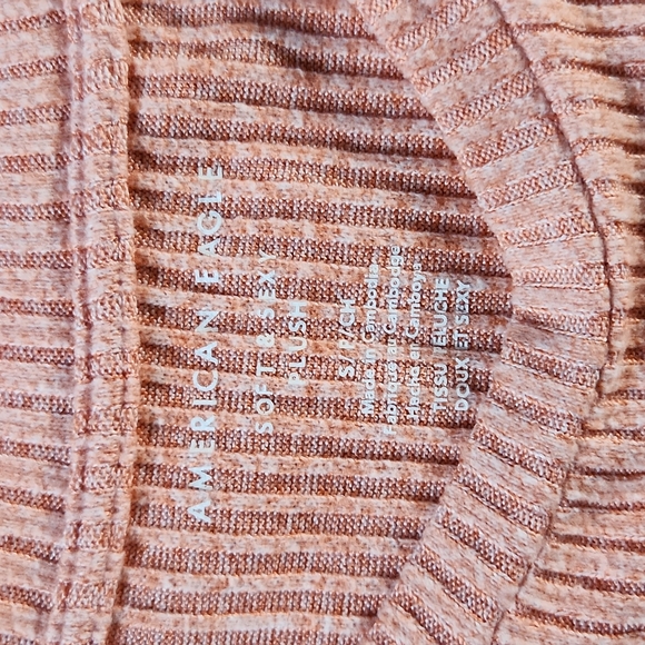 American Eagle long sleeve - Picture 2 of 2